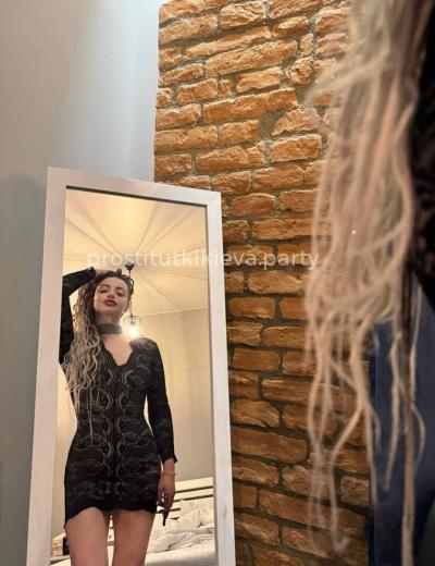 Повія Эмма - Фото 1 №3641